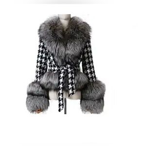 Brand new, never worn houndstooth coat with fur trim. Perfect condition.